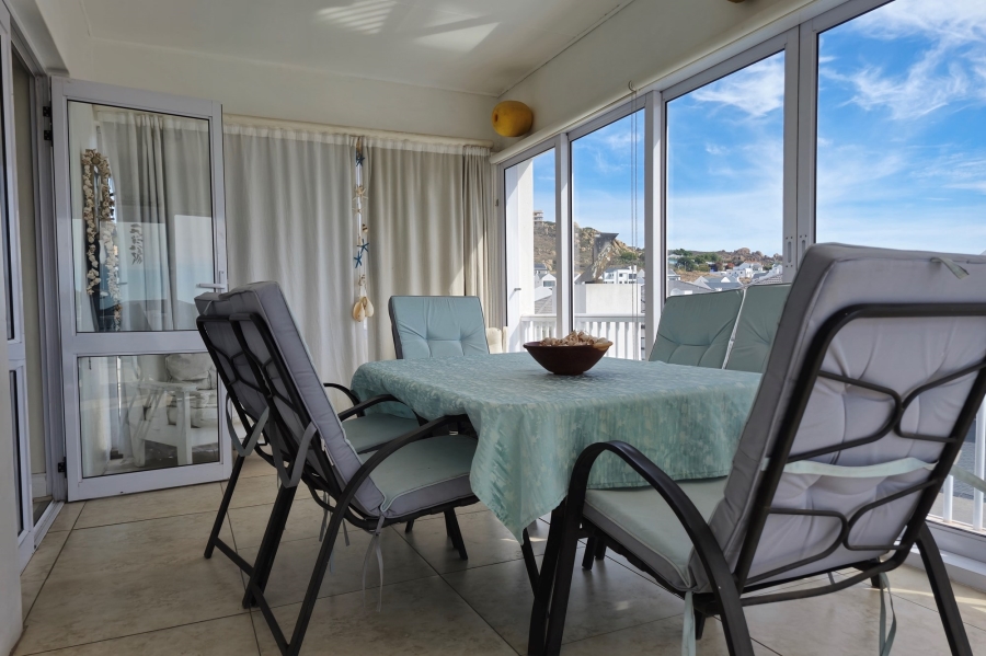 4 Bedroom Property for Sale in Sandy Point Western Cape